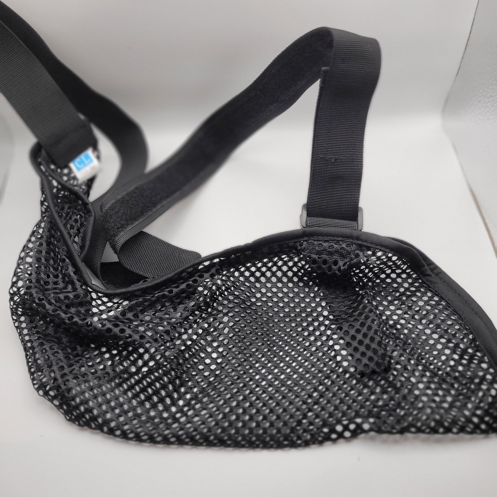 Comfortland Mesh Shoulder Immobilizer Arm Sling Black 21-103-3 Medium